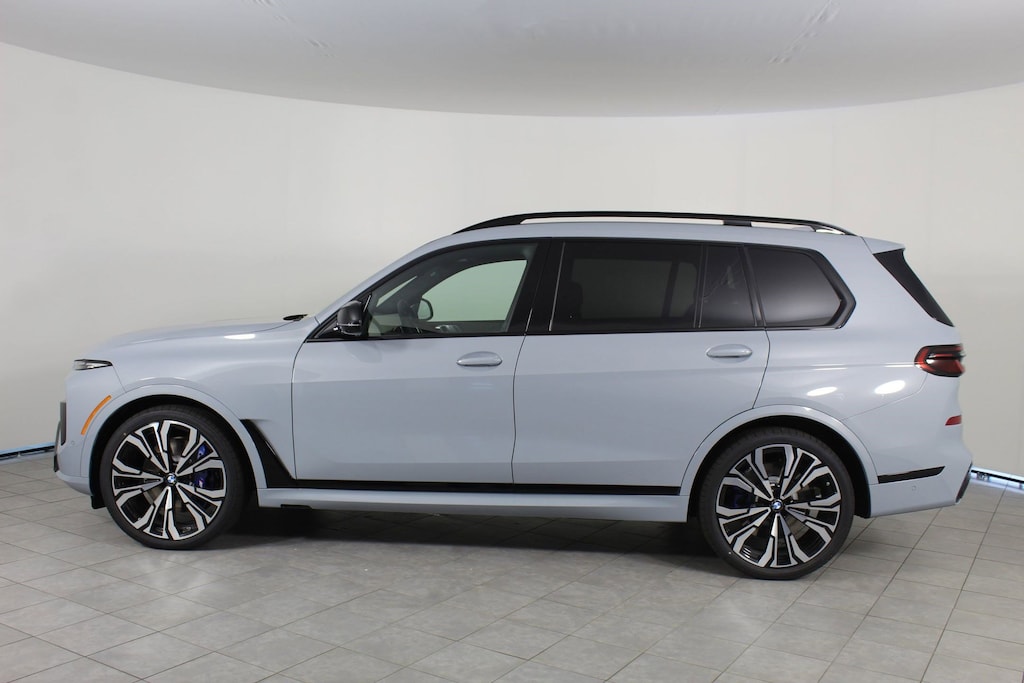 New 2026 BMW X7 M60i SUV