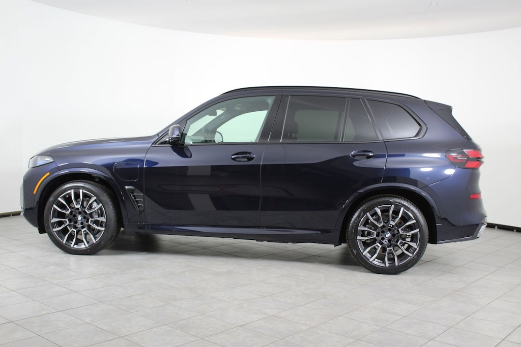 New 2026 BMW X5 PHEV xDrive50e SUV
