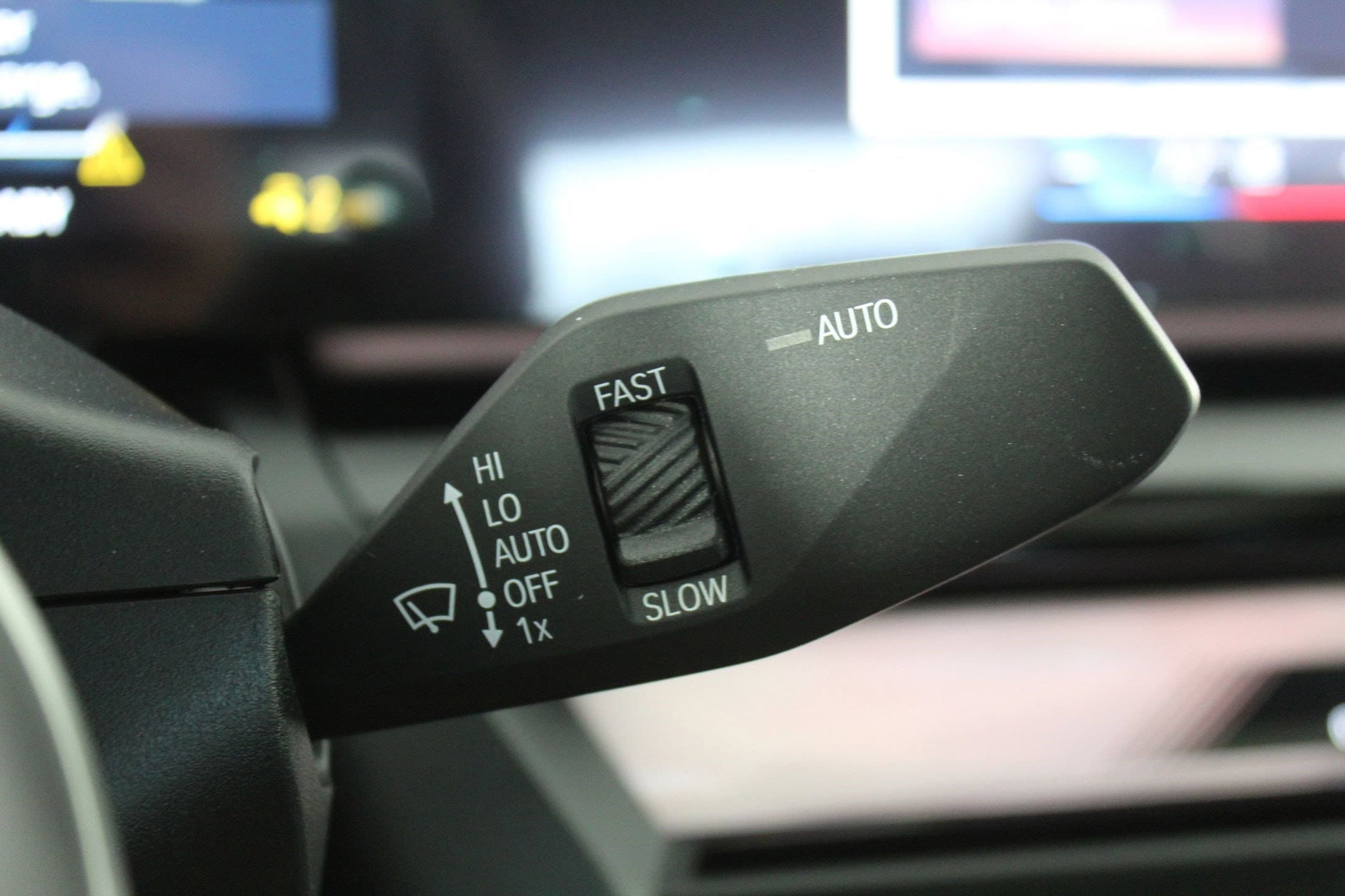 2026 BMW i5 40 - Photo 36