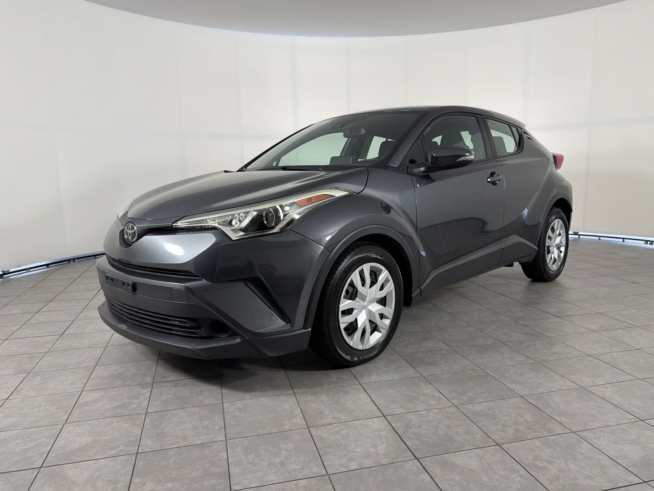 C-HR LE SUV