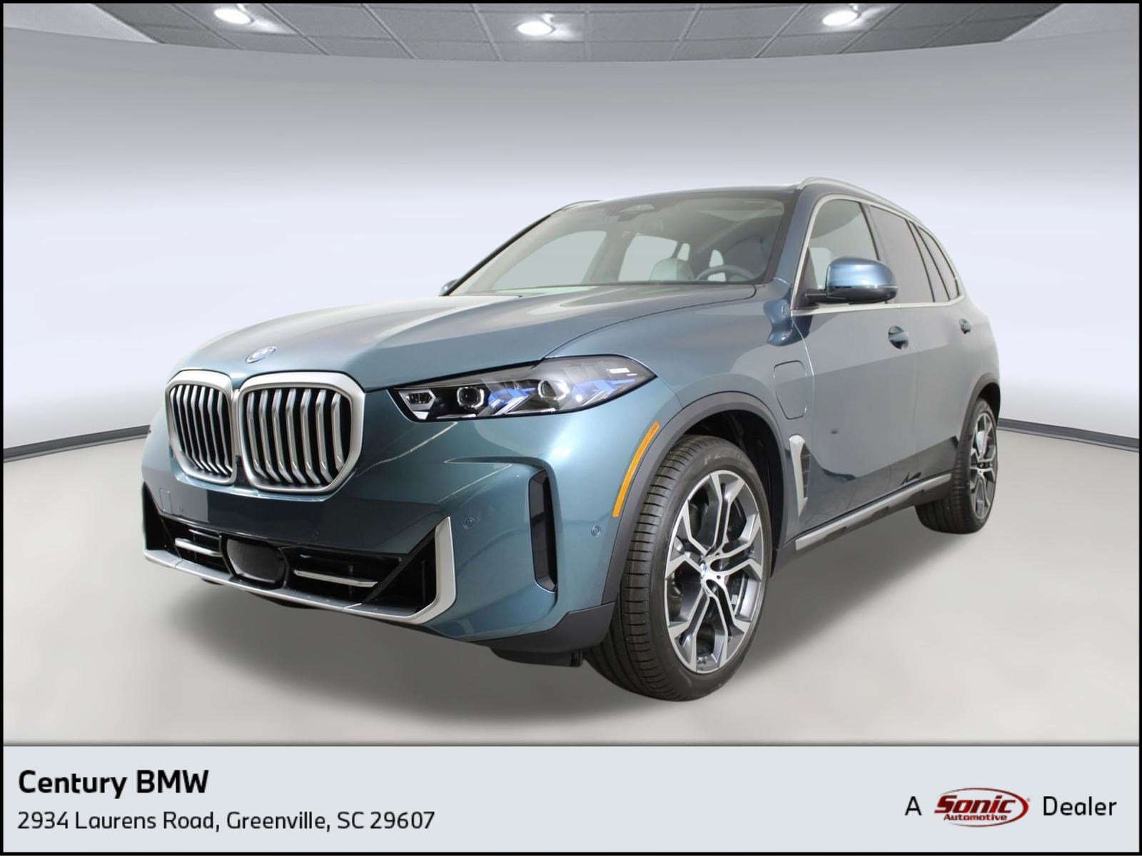 2026 BMW X5 50e's photo