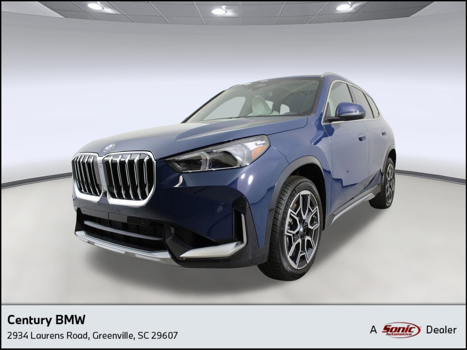2026 BMW X1 28i's photo