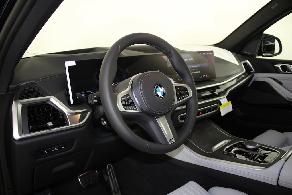 New 2026 BMW X5 sDrive40i SUV