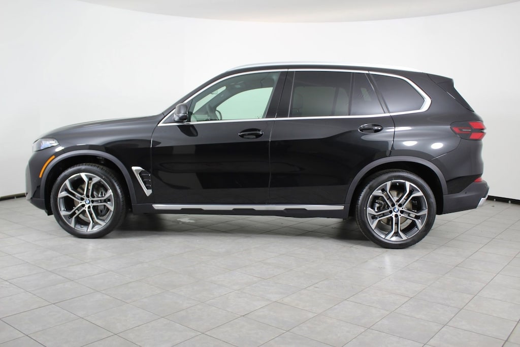 New 2026 BMW X5 xDrive40i SUV