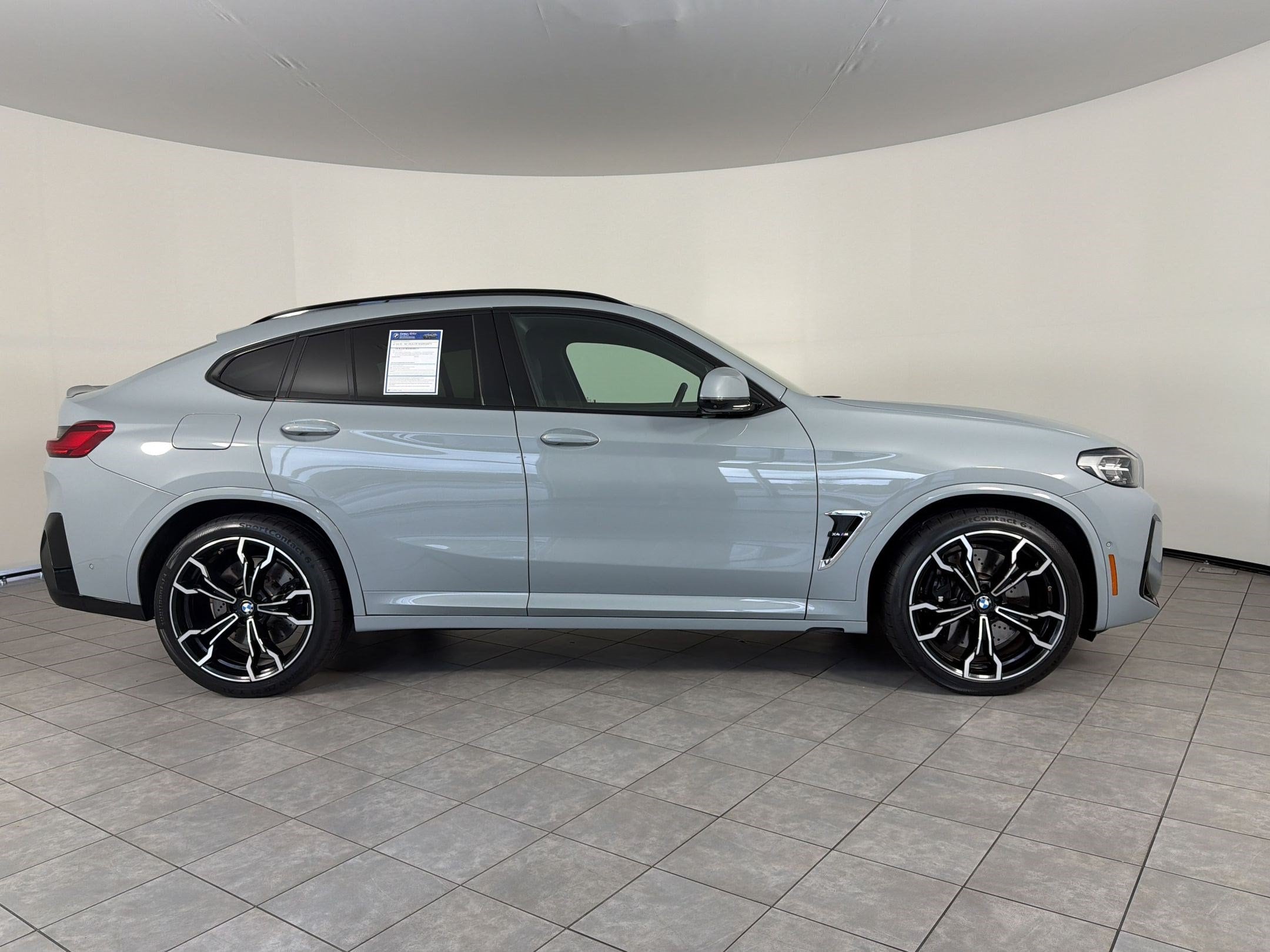 X4 M SUV