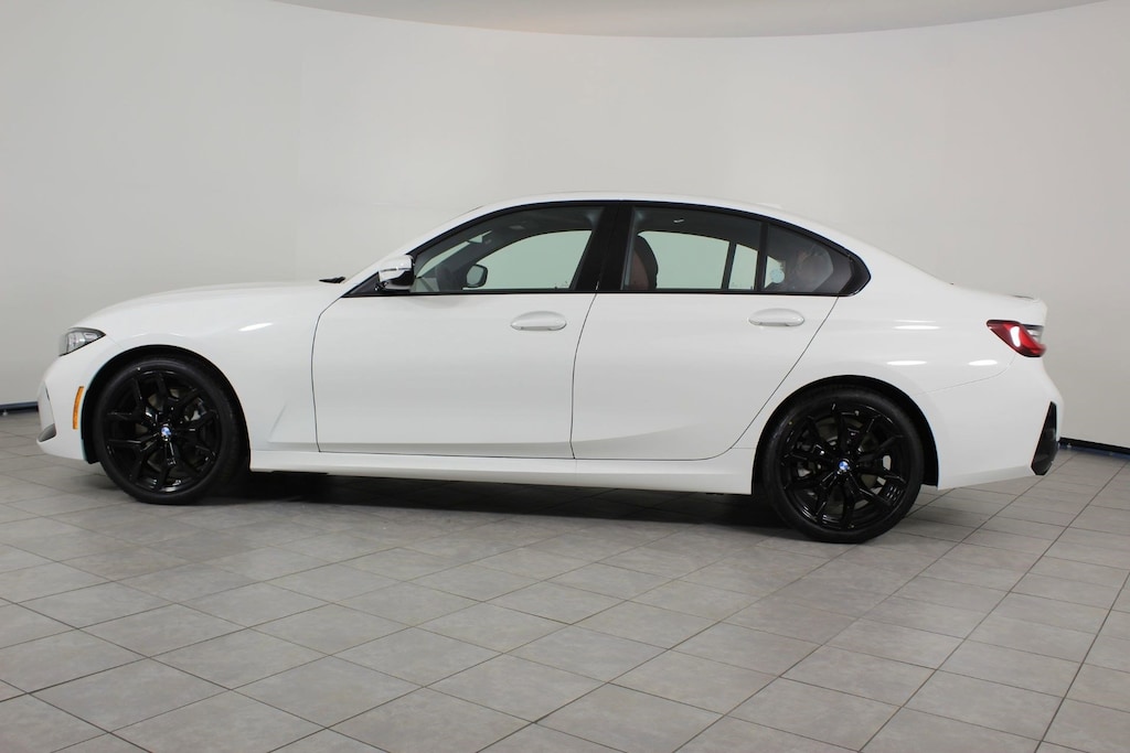 New 2026 BMW 330i Sedan