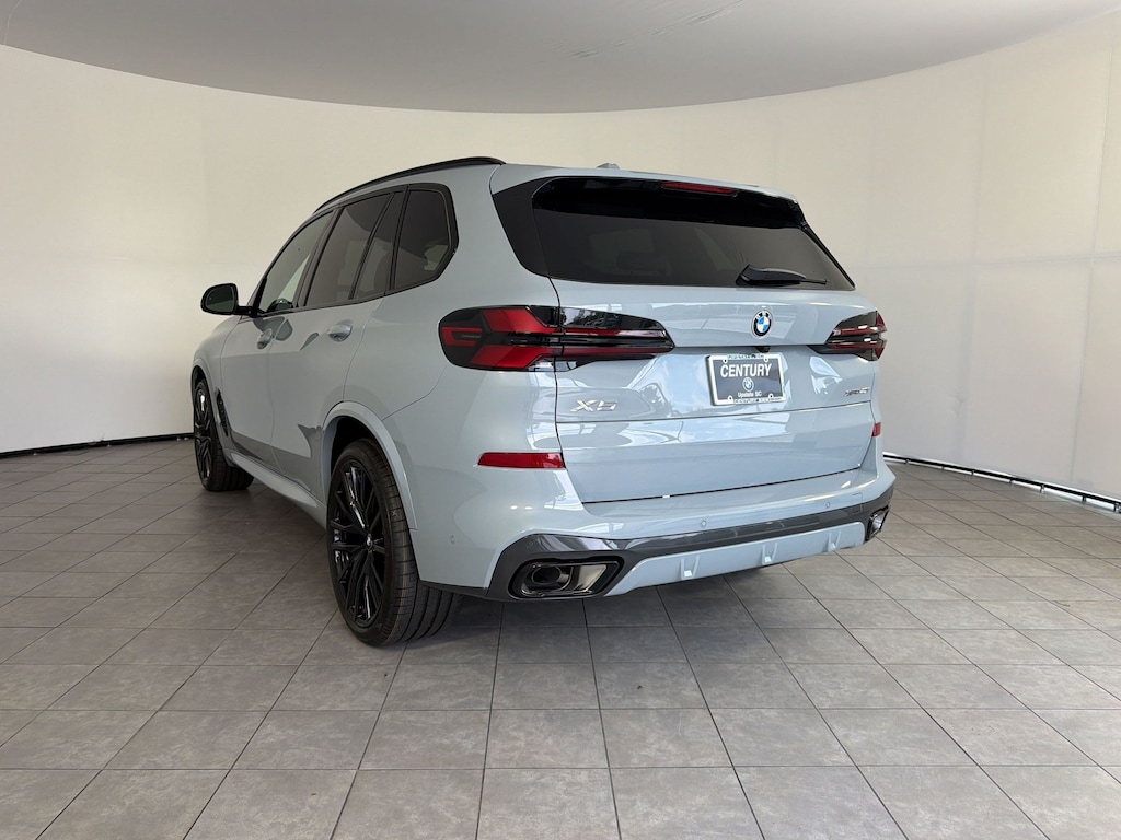New 2026 BMW X5 xDrive40i SUV