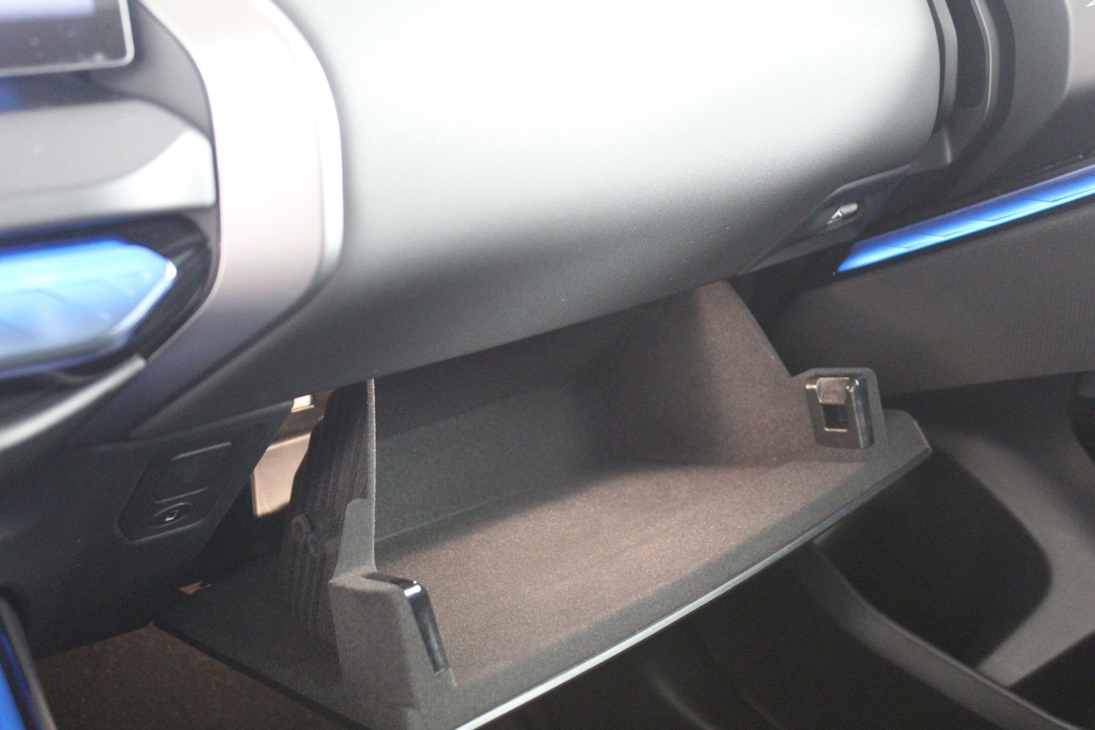 2026 BMW X3 30 - Photo 31
