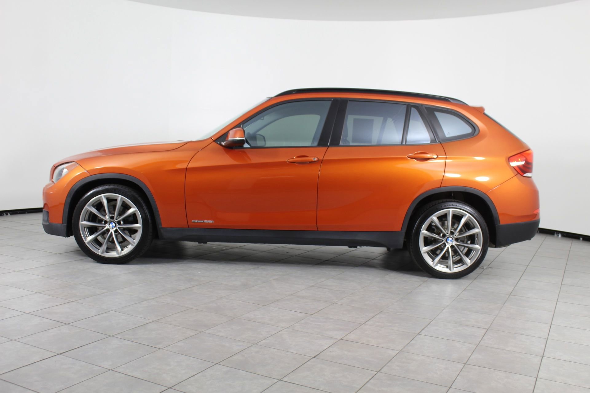 2013 Bmw X1 sDrive28i photo 2