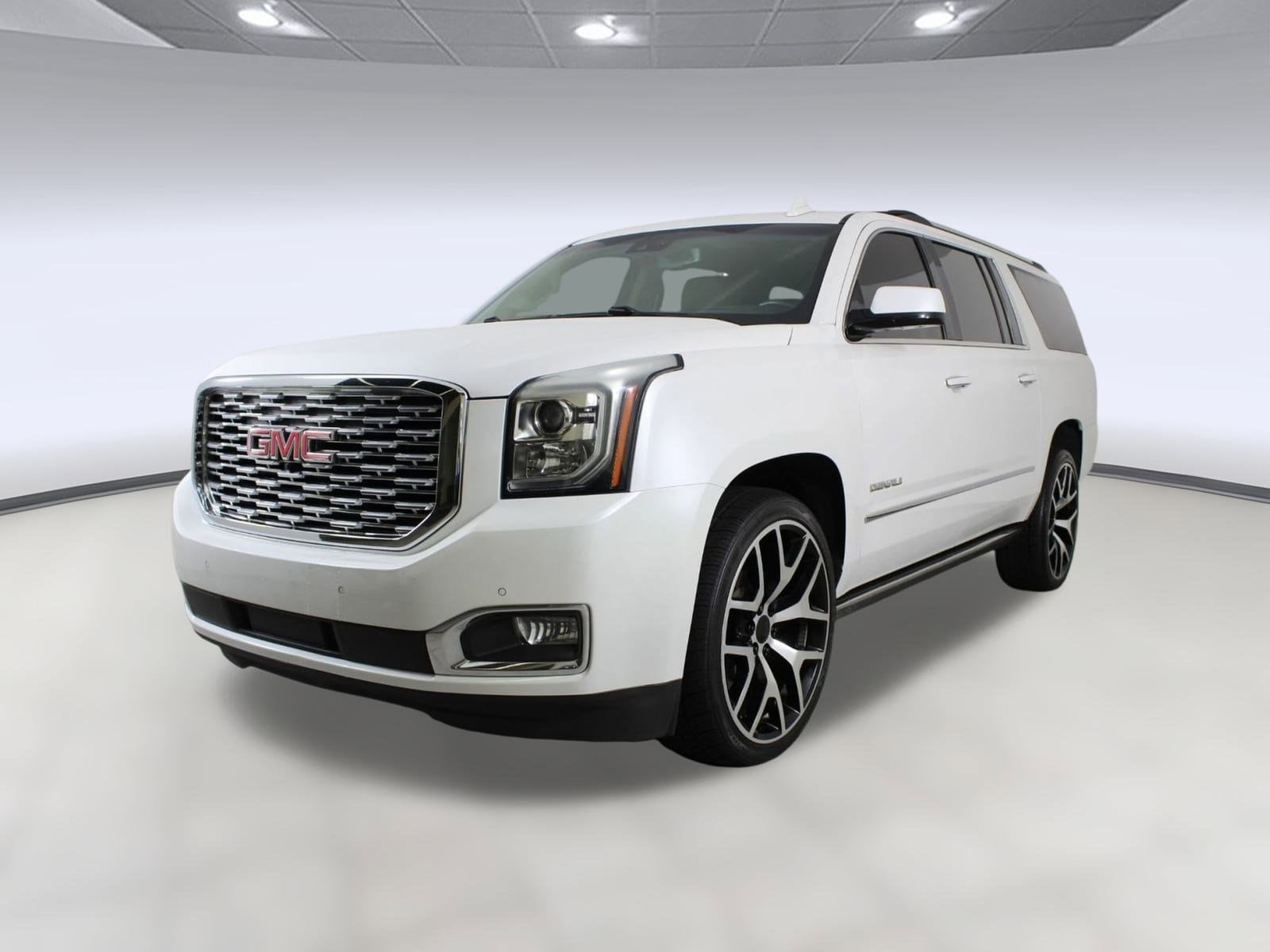 2019 GMC Yukon XL Denali's photo