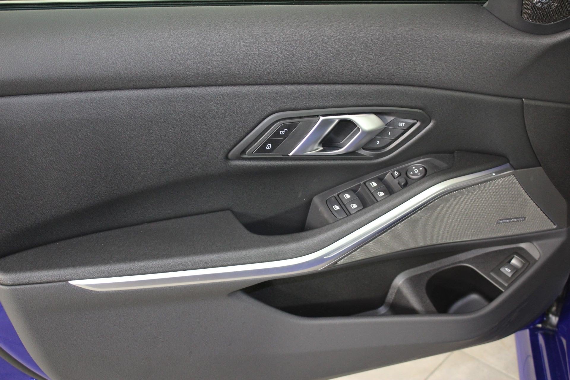 2026 BMW 3 Series 330i - Photo 11