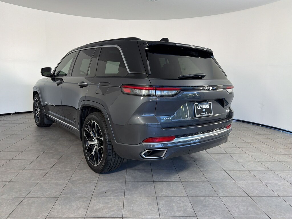 Used 2025 Jeep Grand Cherokee Summit Reserve SUV