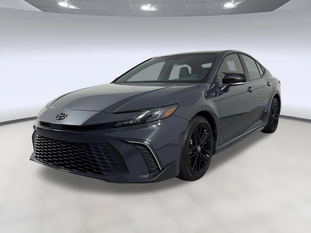 Used 2026 Toyota Camry SE Sedan