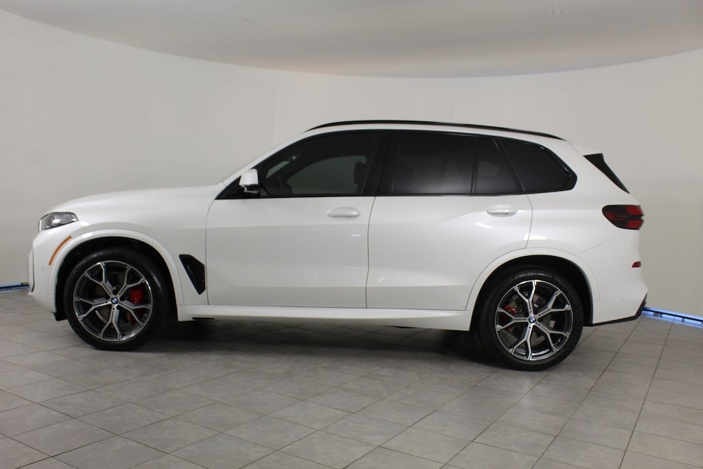 New 2026 BMW X5 xDrive40i SUV