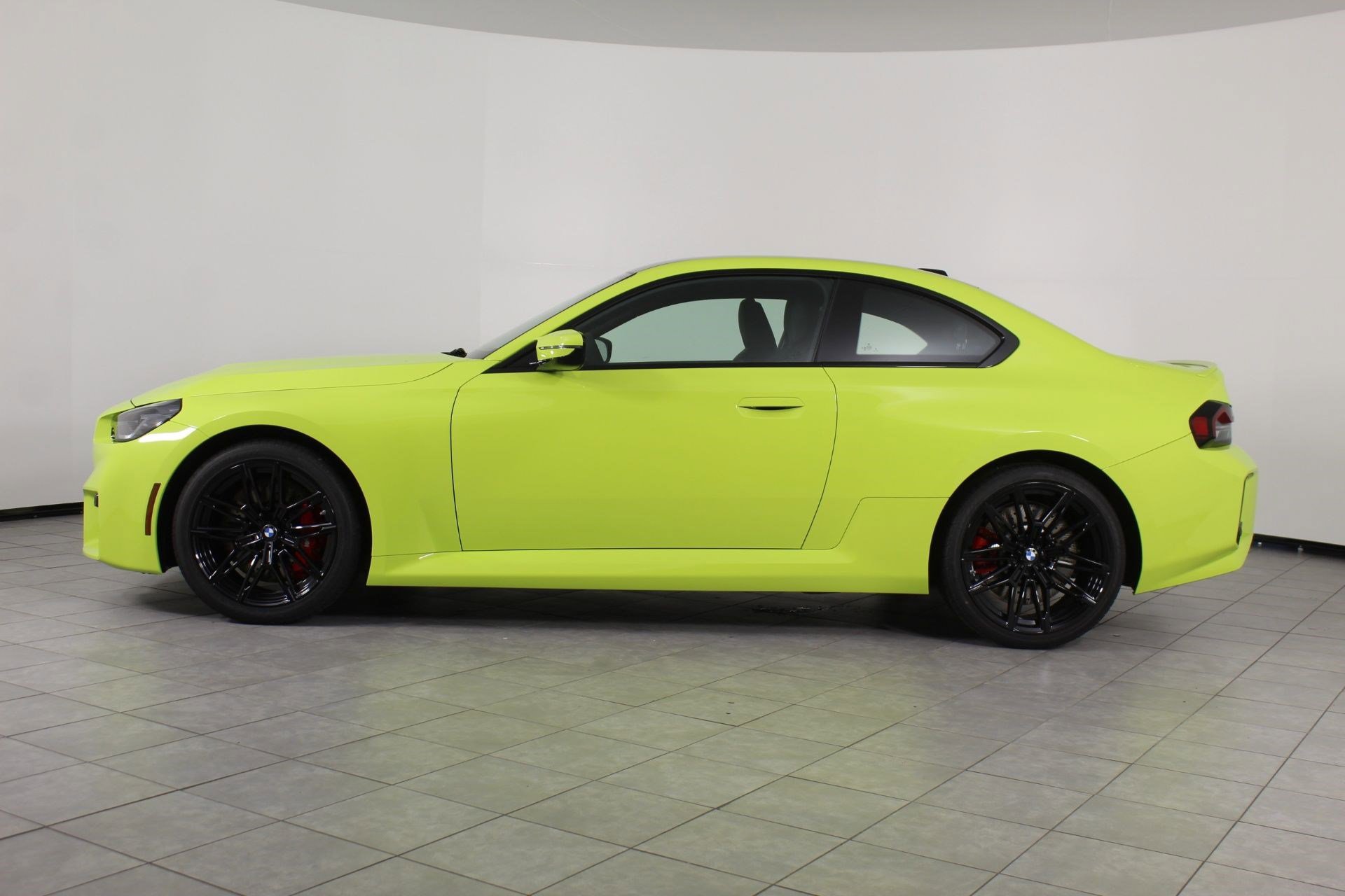 2026 Bmw M2 Coupe photo 2