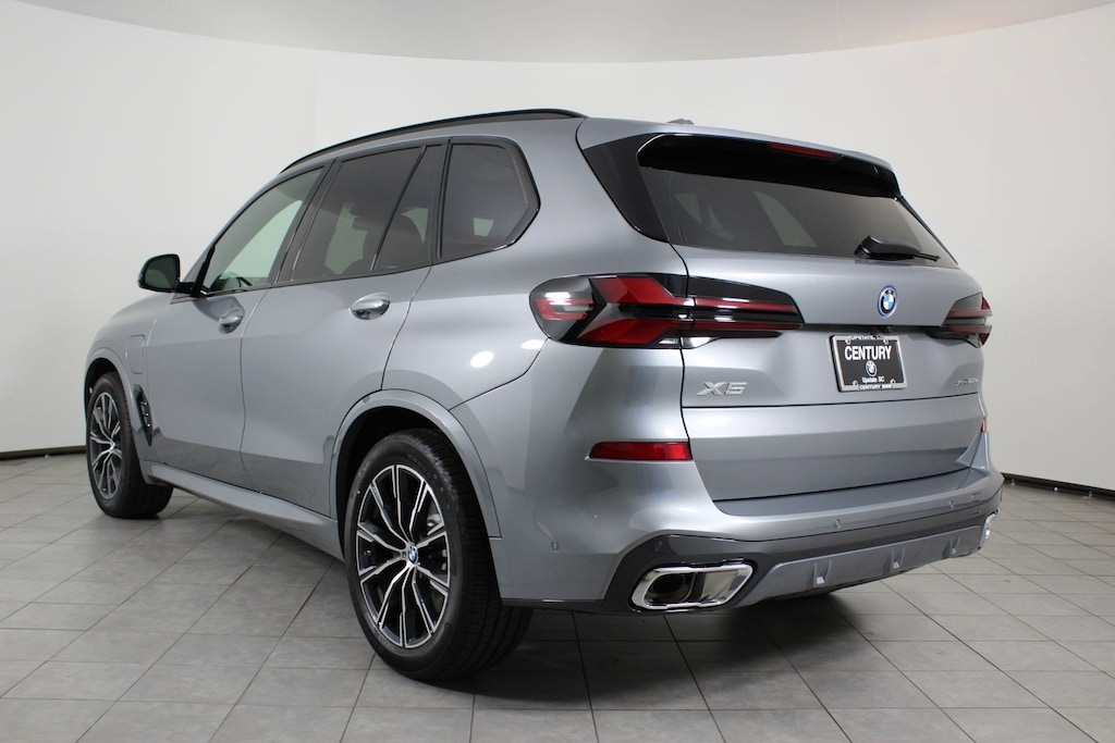 New 2026 BMW X5 PHEV xDrive50e SUV