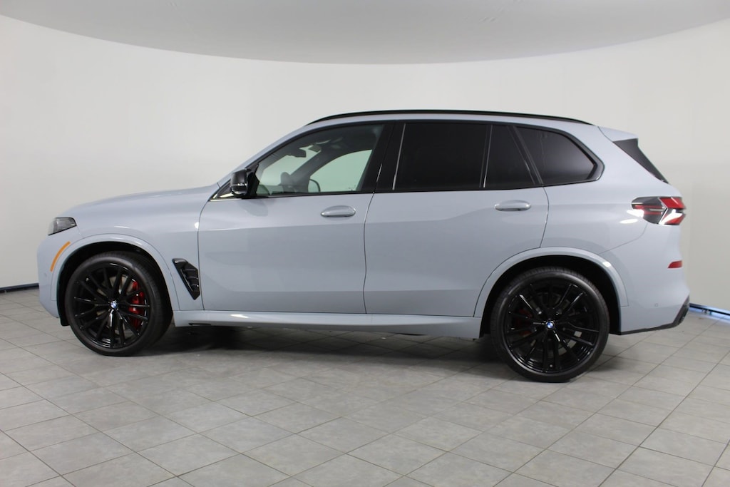 New 2026 BMW X5 M60i SUV