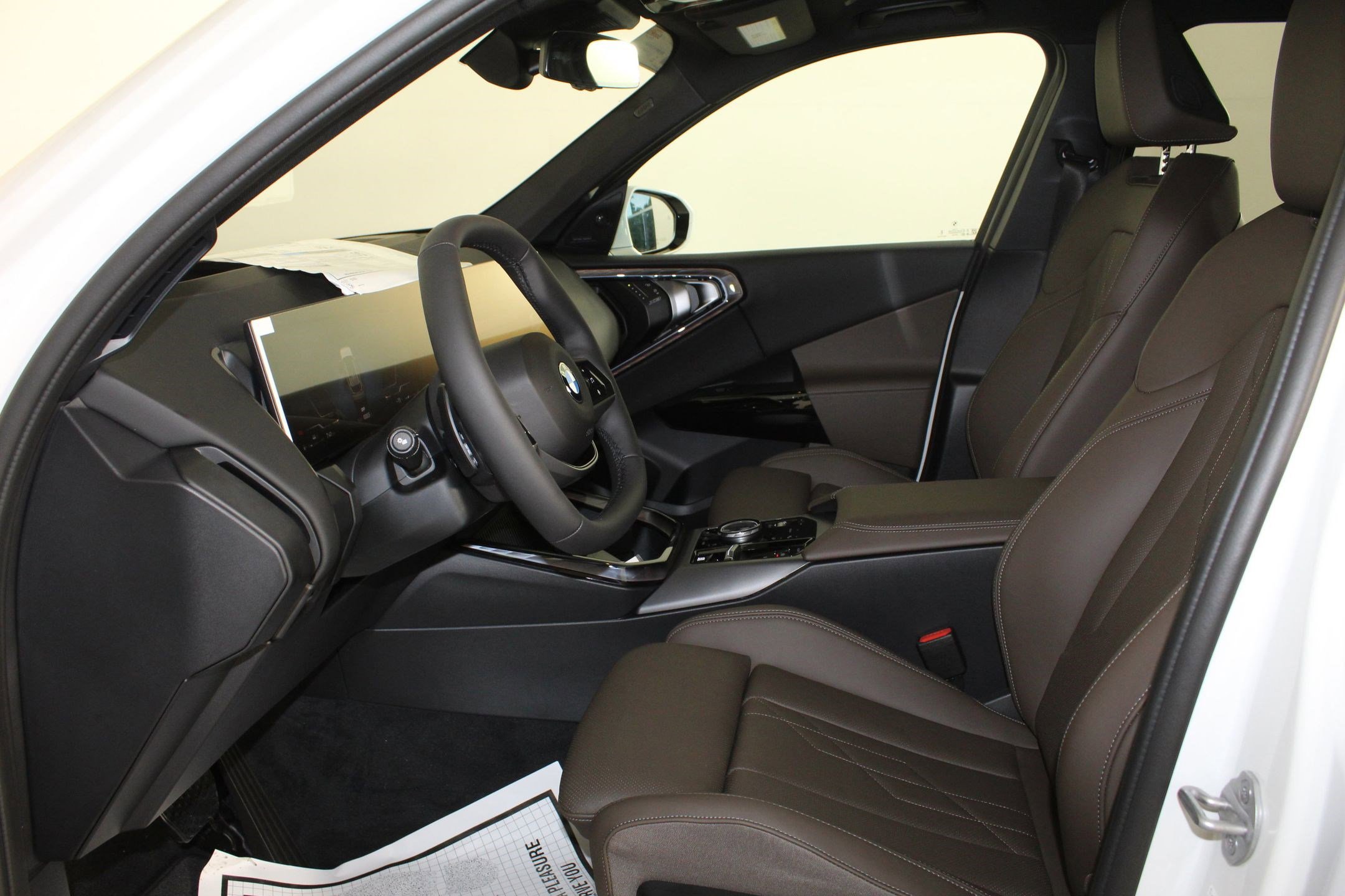 2026 BMW X3 30 - Photo 27