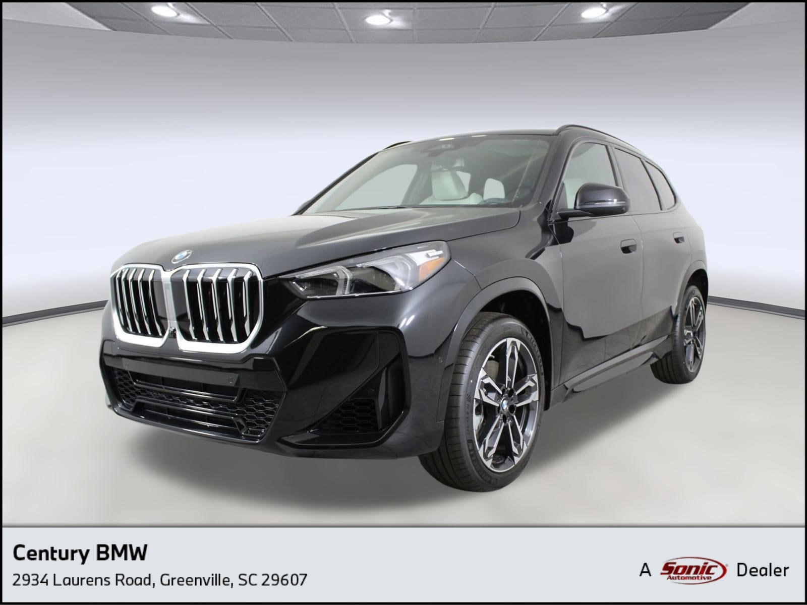 2026 BMW X1 28i's photo