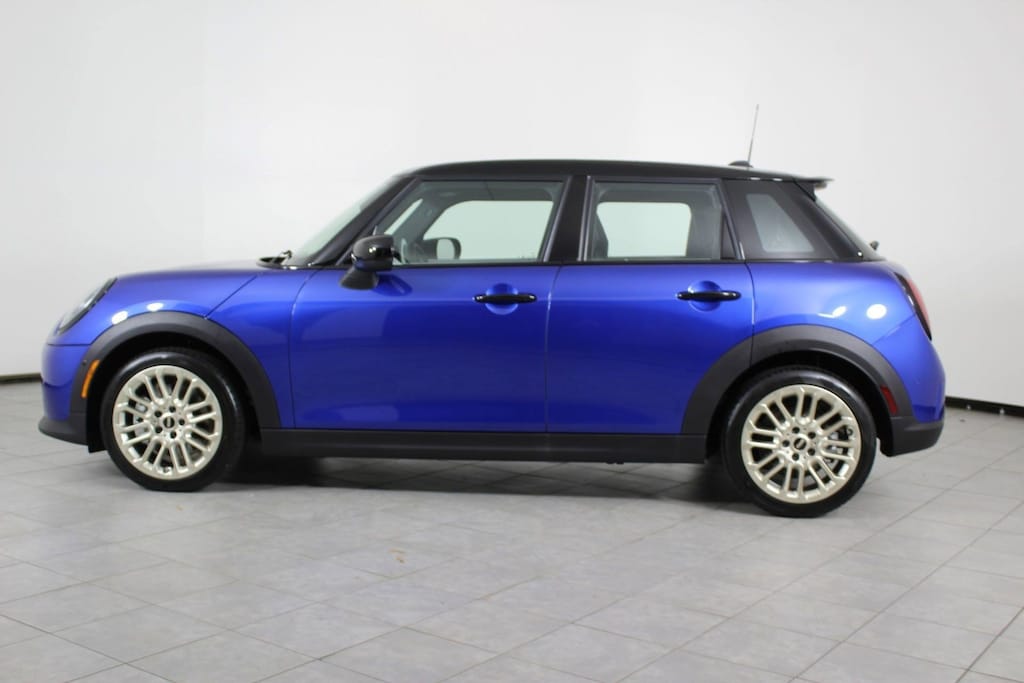 Used 2026 MINI Hardtop 4 Door Cooper S Hatchback