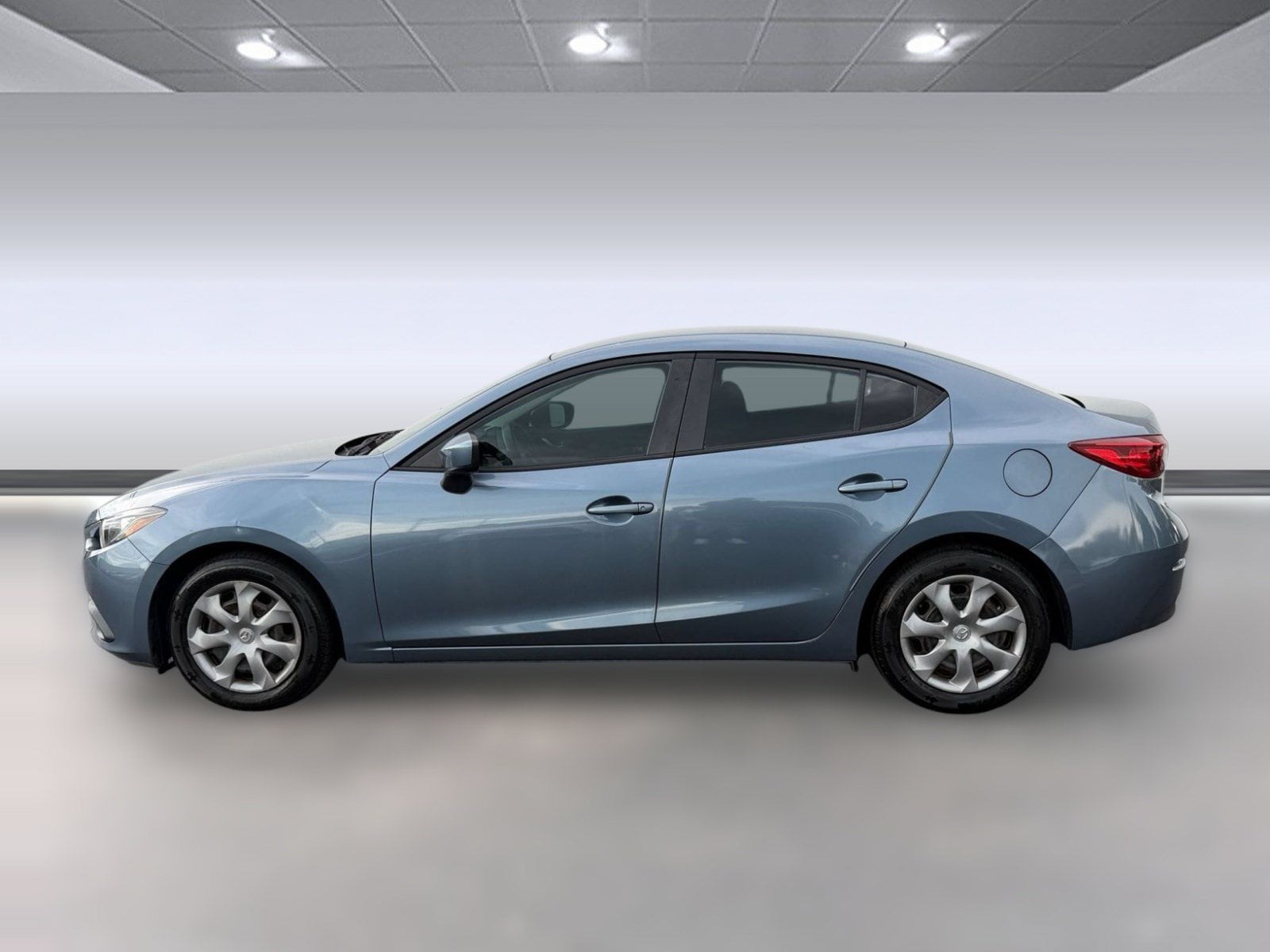 Used 2015 Mazda MAZDA3 i Sport with VIN 3MZBM1U75FM155723 for sale in Clearwater, FL