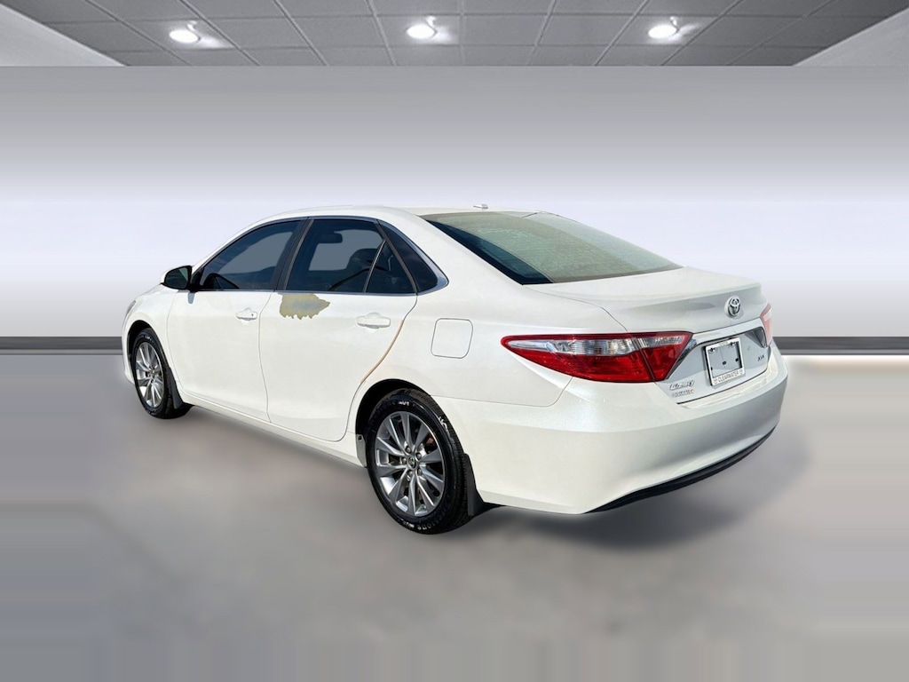 Used 2015 Toyota Camry XSE (4dr Sdn I4 Auto XSE (Natl)) Sedan