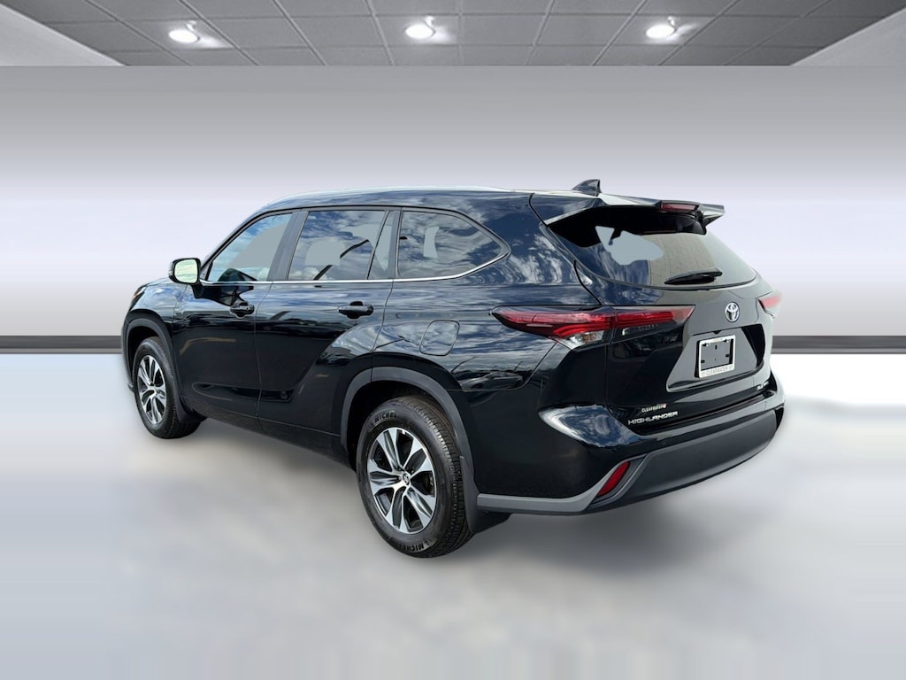 Used 2026 Toyota Highlander Highlander Limited (Limited AWD (Natl)) SUV