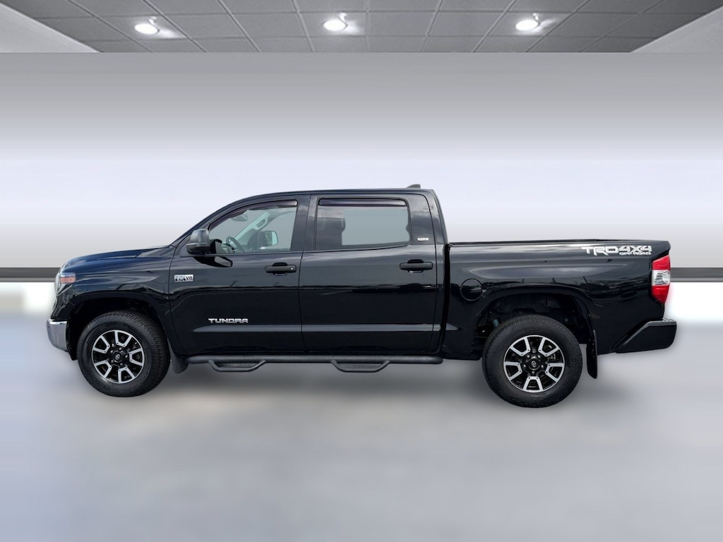 Used 2020 Toyota Tundra Tundra SR5 (SR5 CrewMax 5.5 Bed 5.7L (Natl)) Truck CrewMax