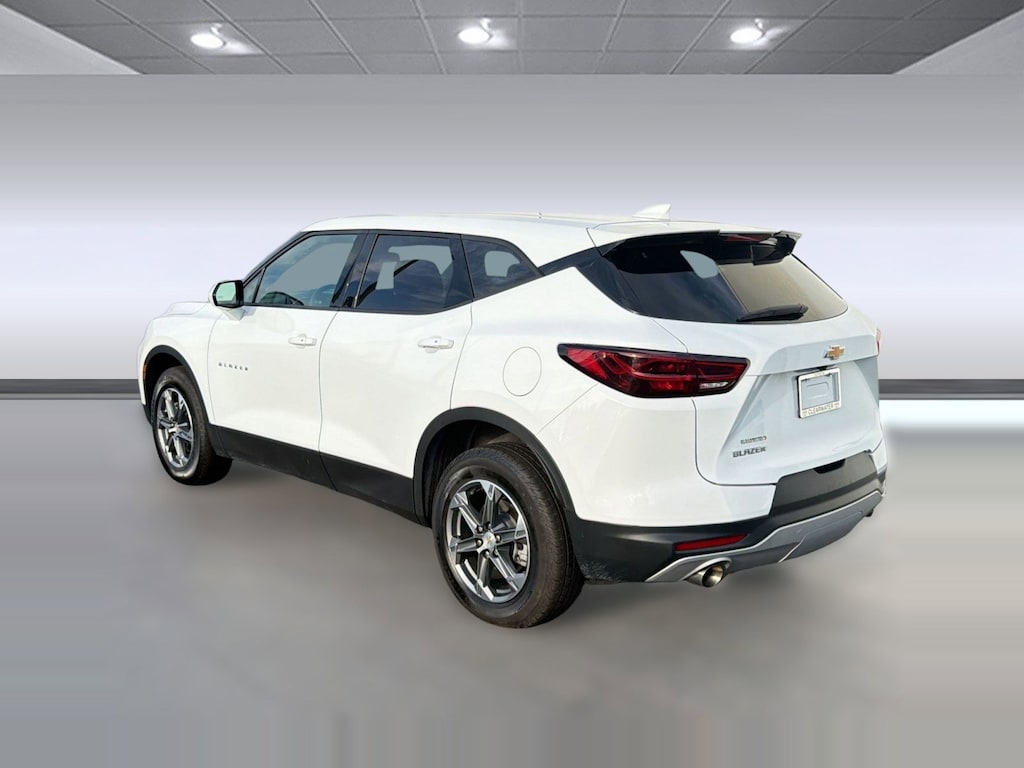 Used 2025 Chevrolet Blazer LT SUV