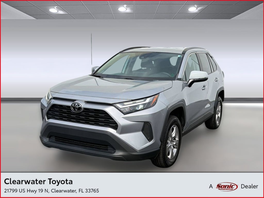 Used 2022 Toyota RAV4 XLE (XLE FWD (Natl)) SUV