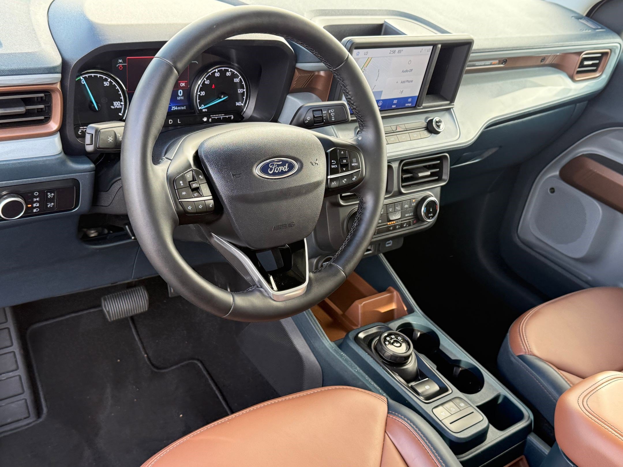 2024 Ford Maverick Lariat photo 3