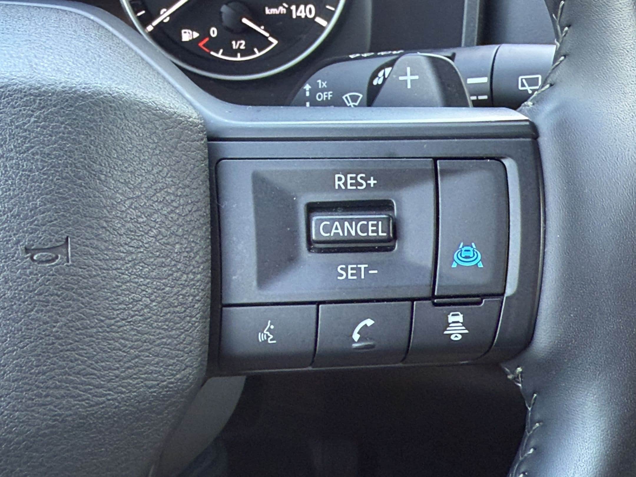 2025 Nissan Rogue SV - Photo 19