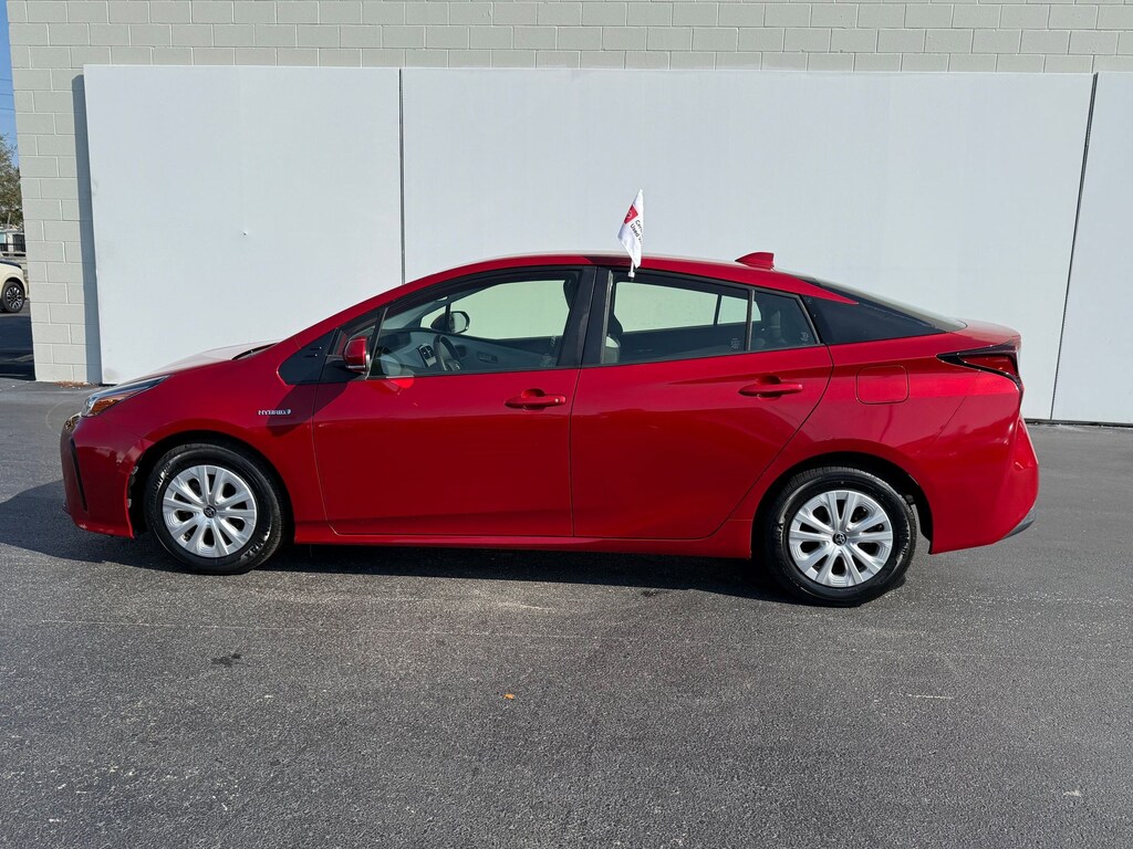 Used 2020 Toyota Prius LE (LE (Natl)) Hatchback