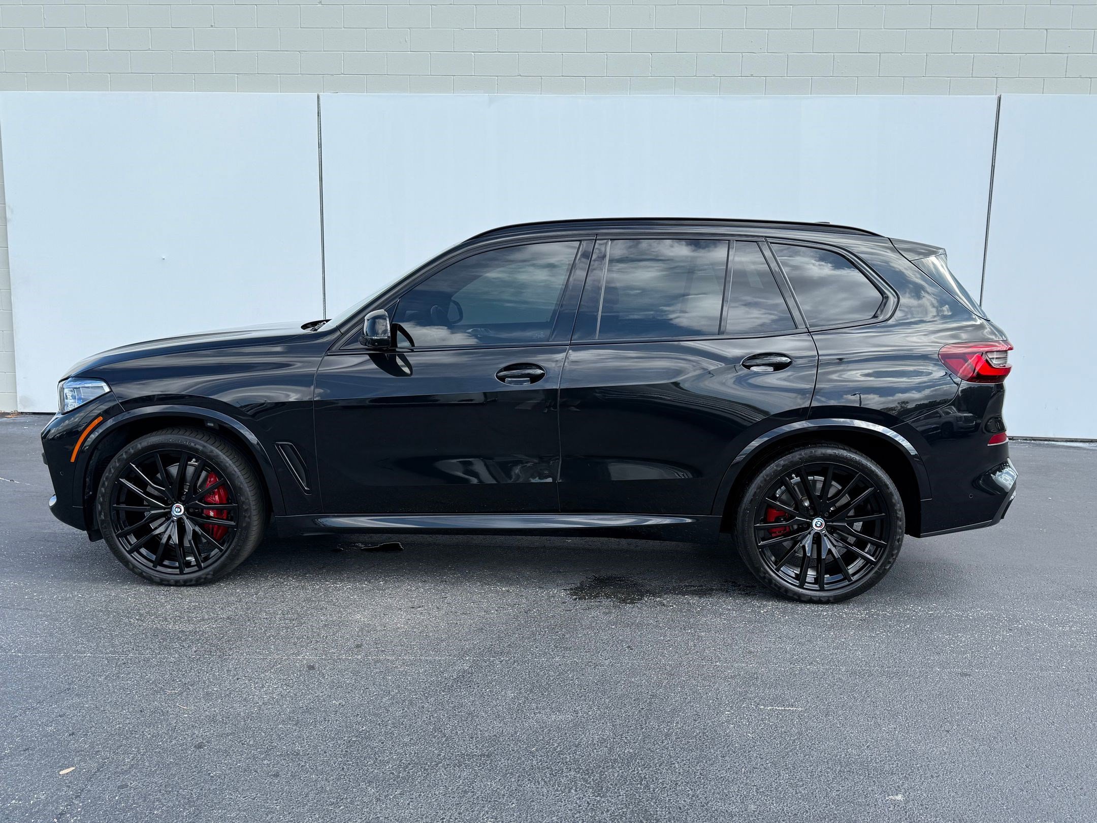 2022 Bmw X5 M50i photo 2
