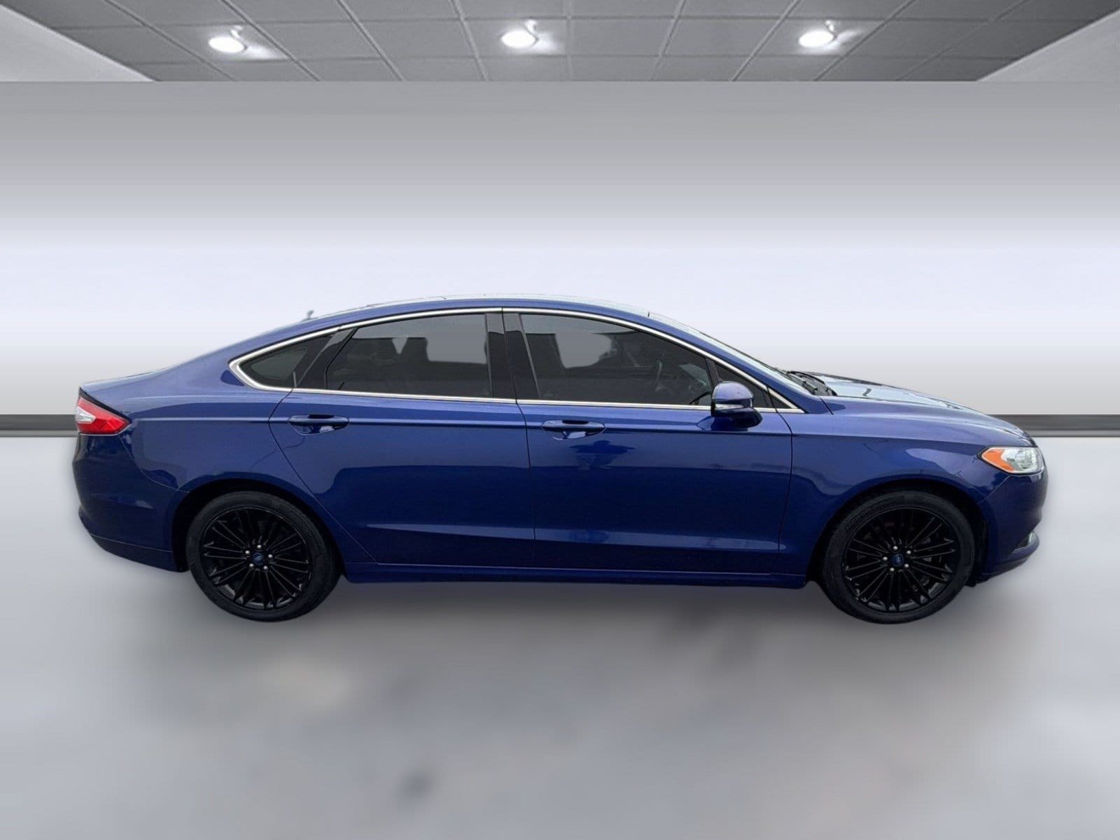 Fusion SE (4dr Sdn SE FWD) Sedan