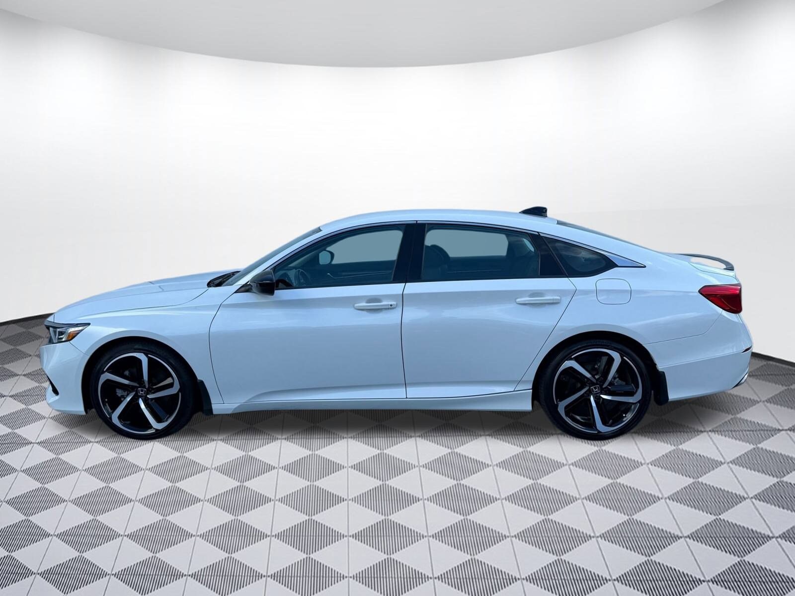 2022 Honda Accord Sport SE photo 2