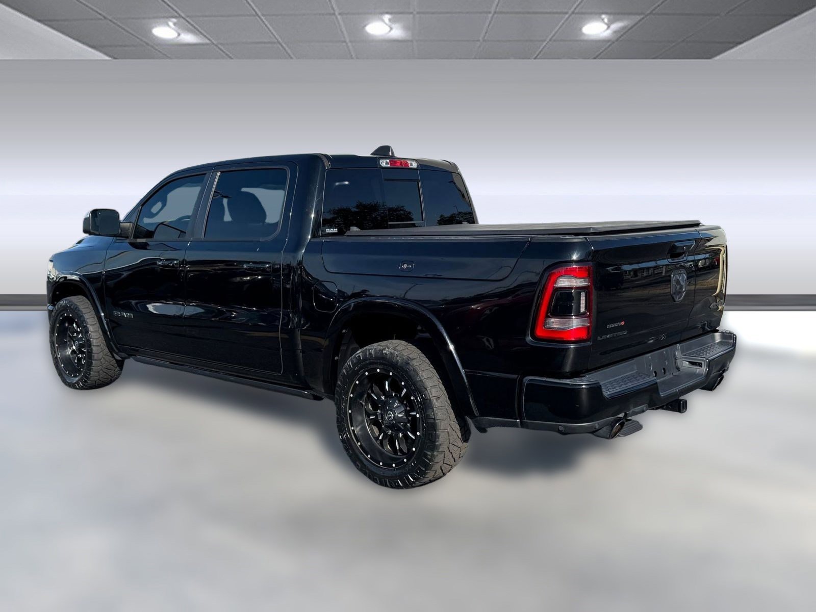 2020 Ram 1500 Limited photo 3