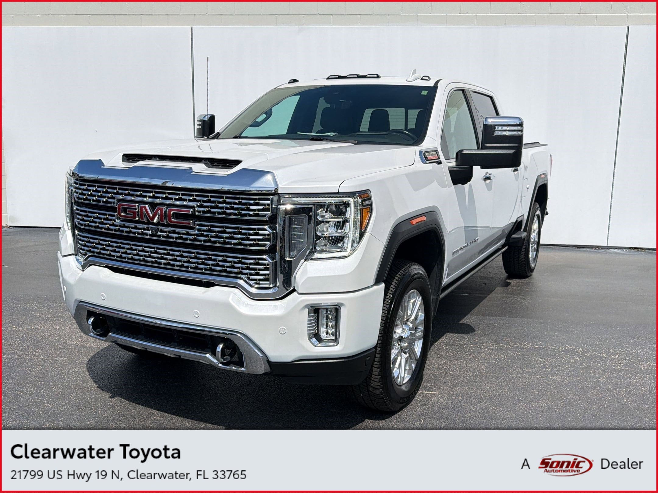 2023 GMC Sierra 4WD Crew Cab Standard Box Denali's photo