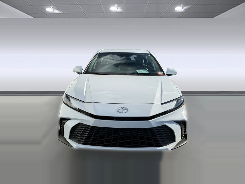 Certified 2025 Toyota Camry SE (SE (Natl)) Sedan