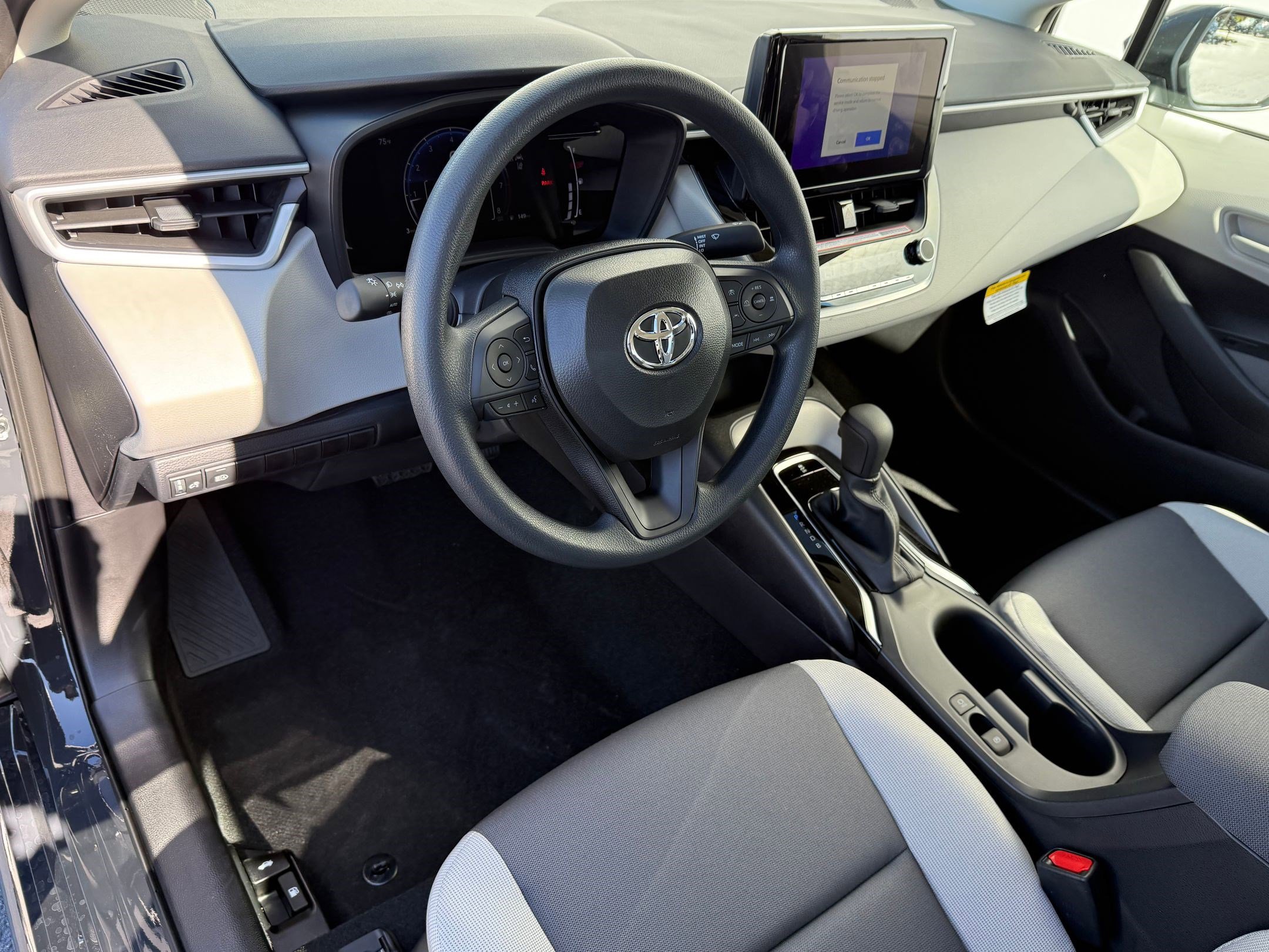 2026 Toyota Corolla LE photo 4