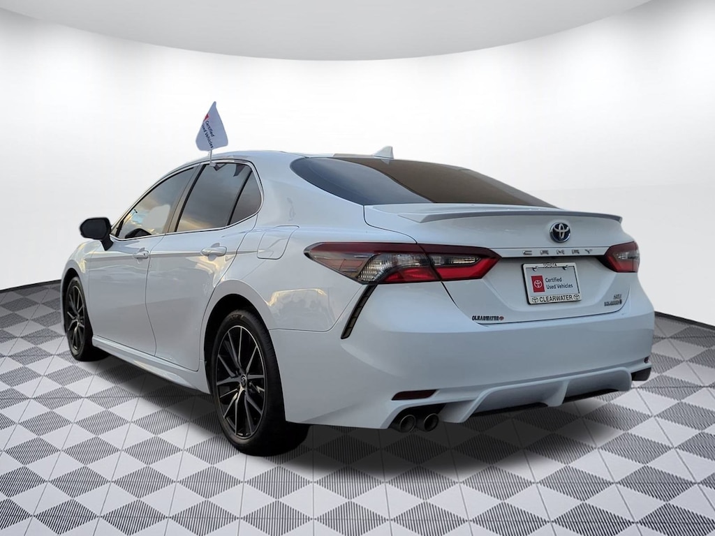Certified 2023 Toyota Camry Hybrid Hybrid SE (Hybrid SE CVT (Natl)) Sedan