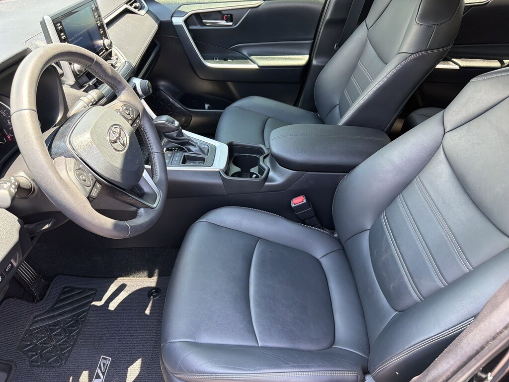 Used 2021 Toyota RAV4 XLE Premium (XLE Premium FWD (Natl)) SUV