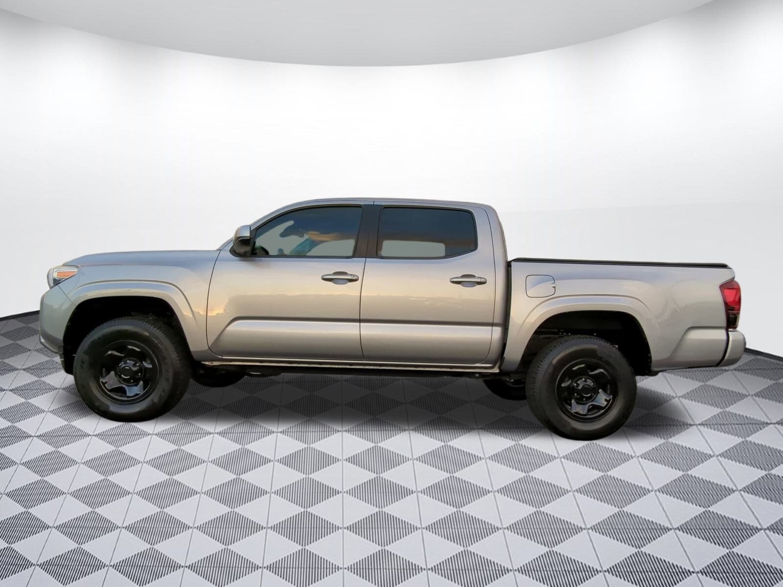2021 Toyota Tacoma SR Double Cab photo 2