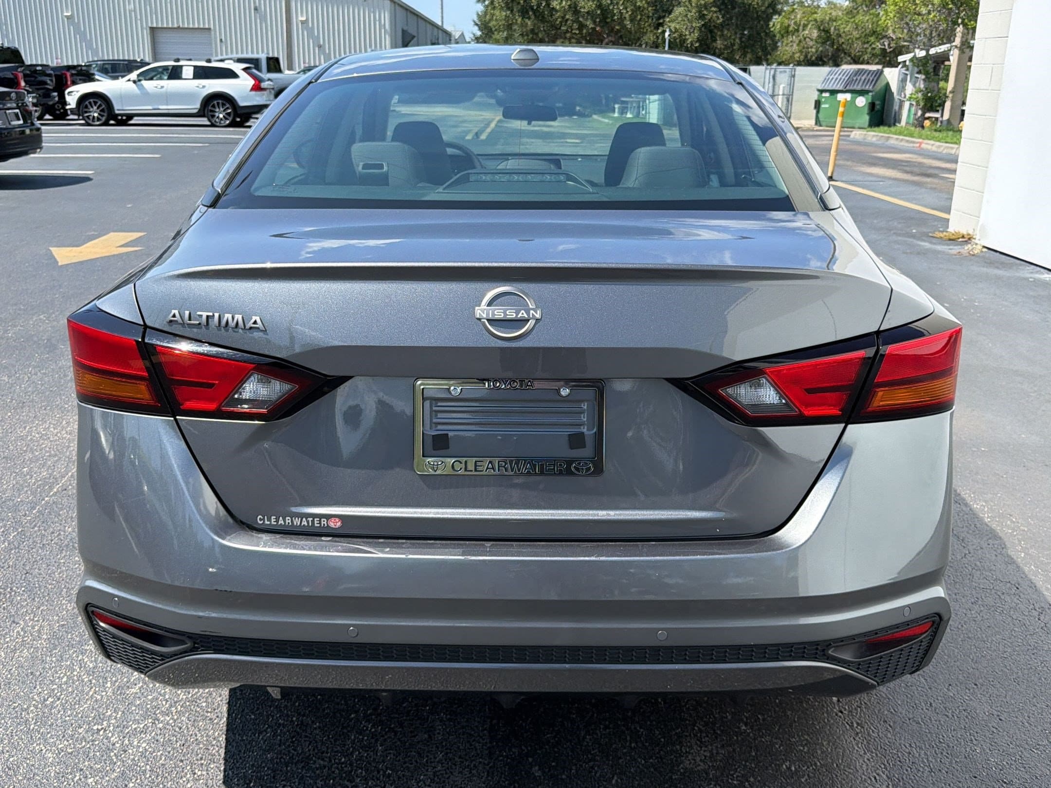 2025 Nissan Altima SV - Photo 10