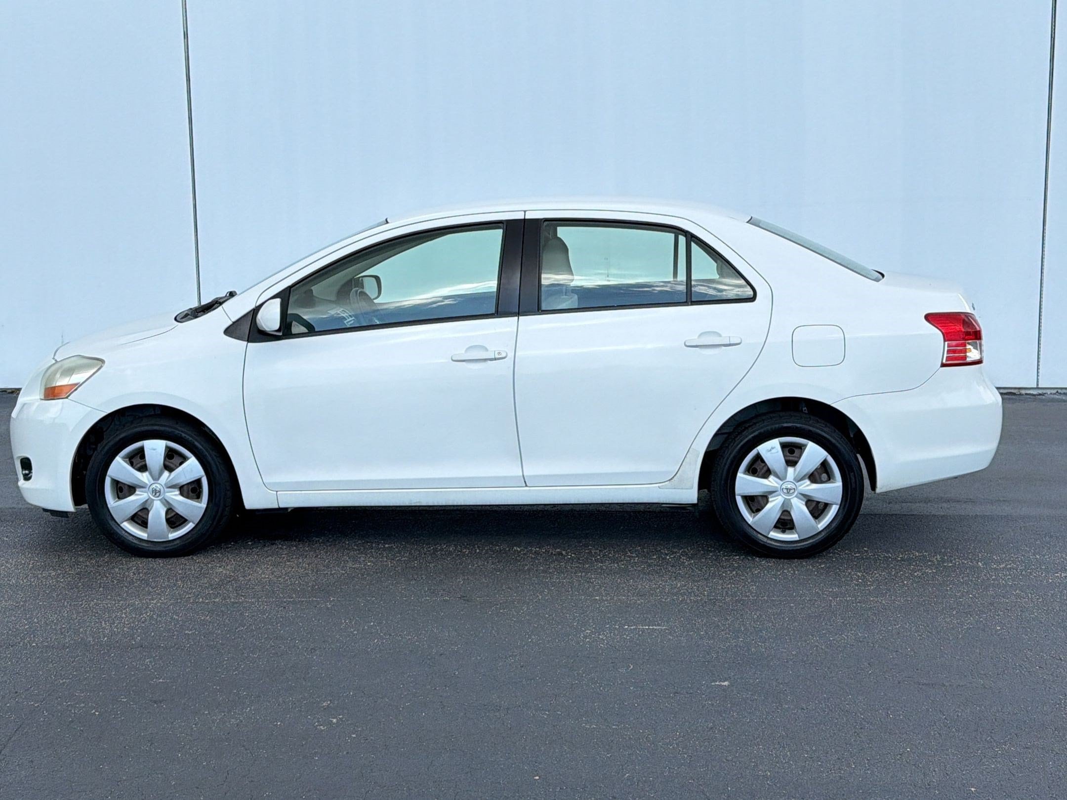 Used 2008 Toyota Yaris S with VIN JTDBT923181261610 for sale in Clearwater, FL