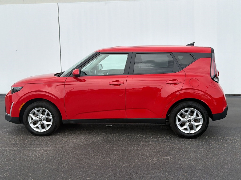 Used 2025 Kia Soul Soul LX (LX FWD) Hatchback