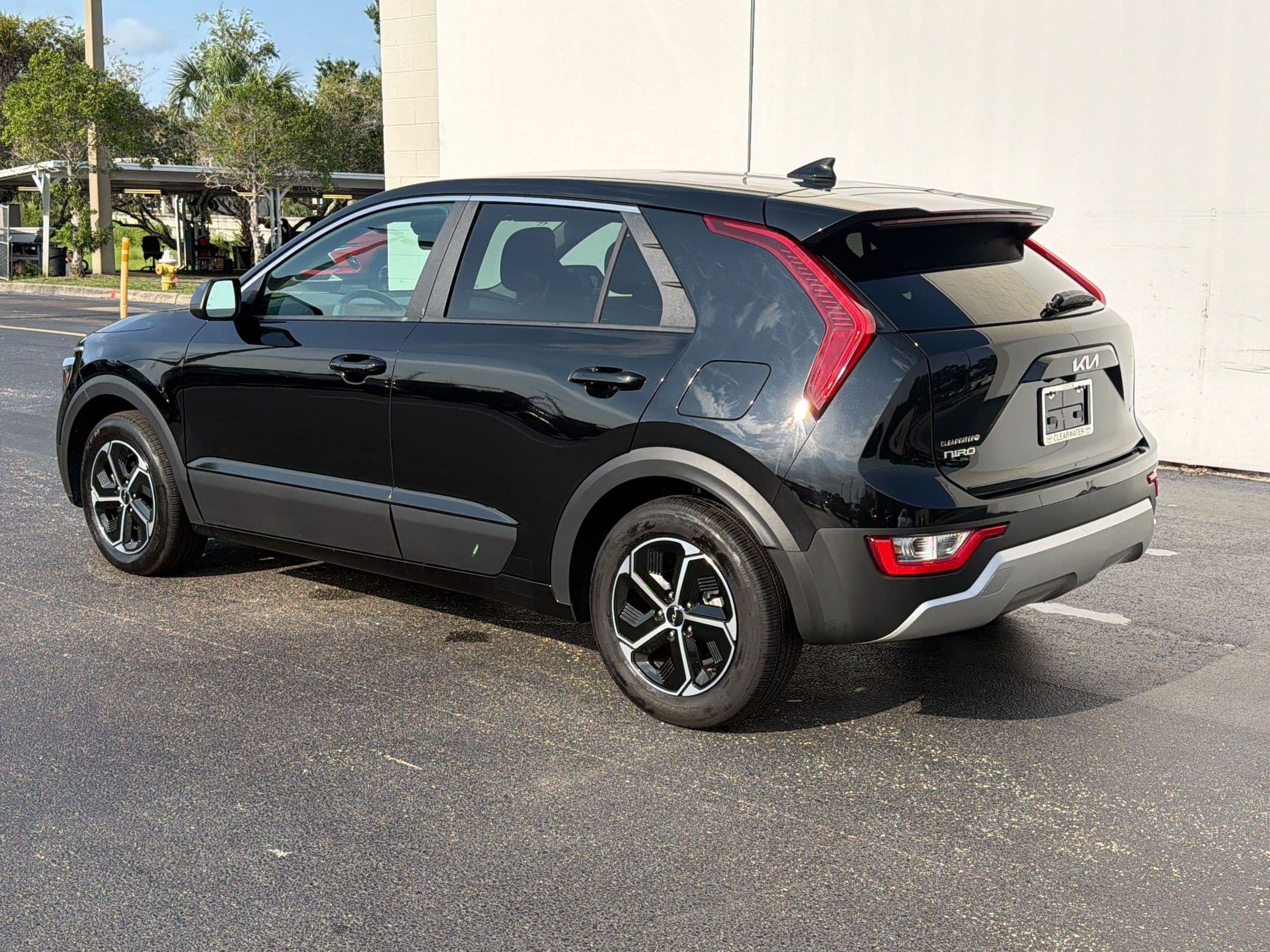 Niro Niro LX (LX FWD) SUV