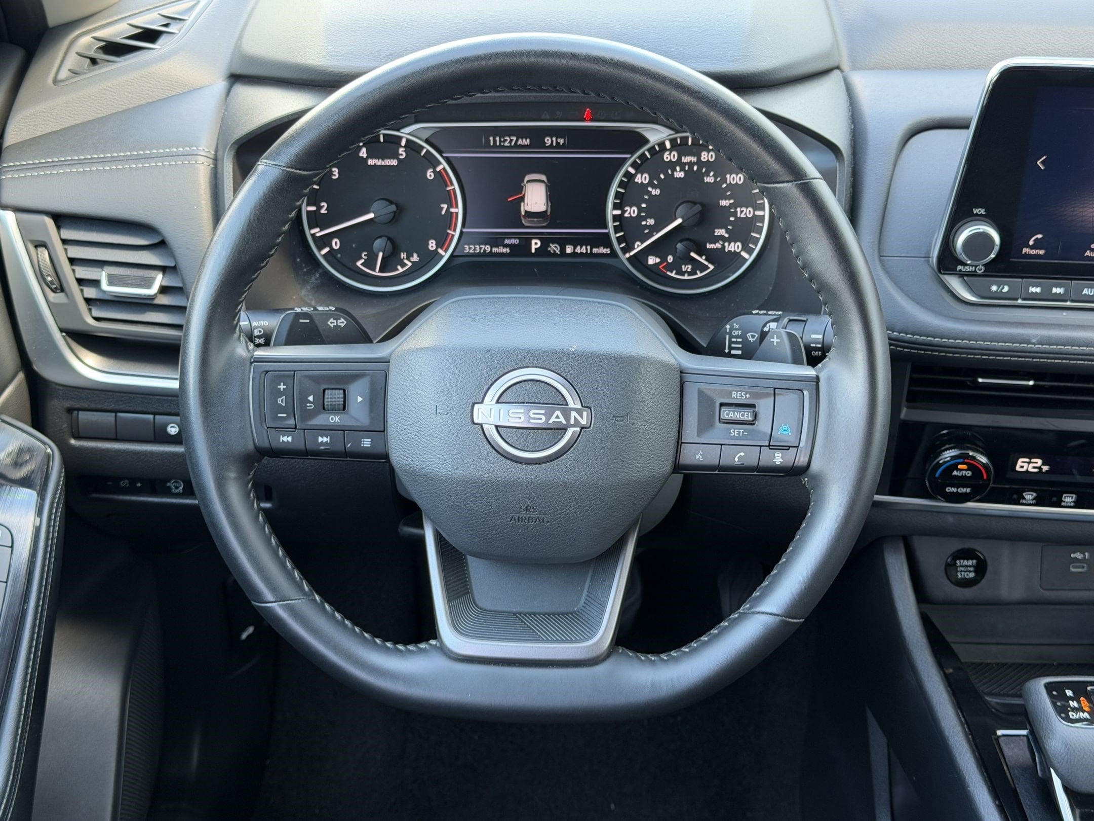 2025 Nissan Rogue SV - Photo 11