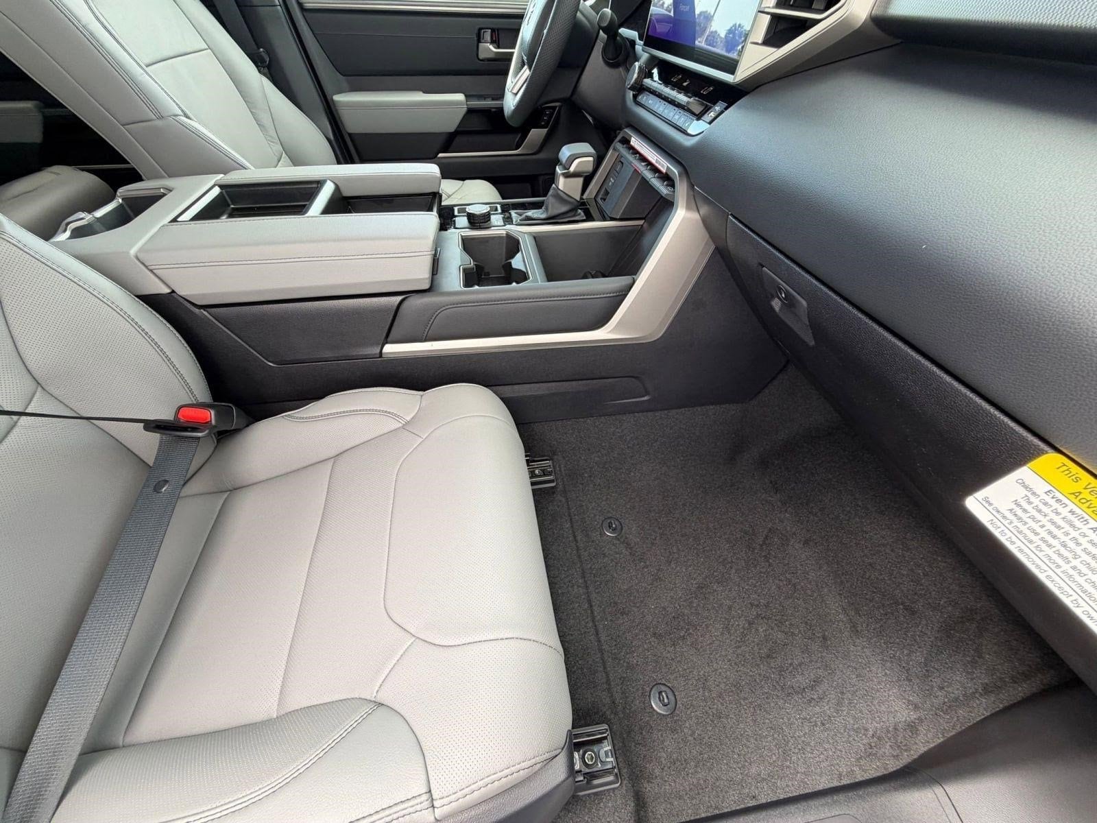 2026 Toyota Tundra Limited - Photo 34