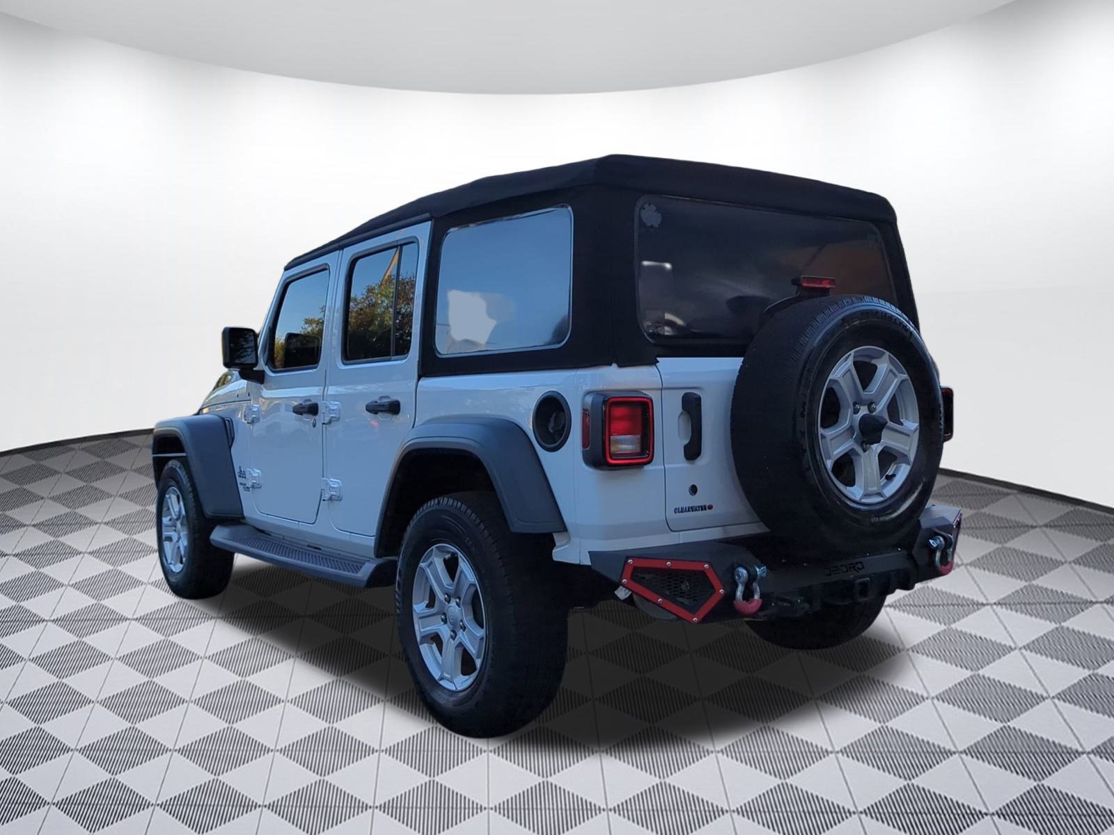 2019 Jeep Wrangler Sport S photo 2